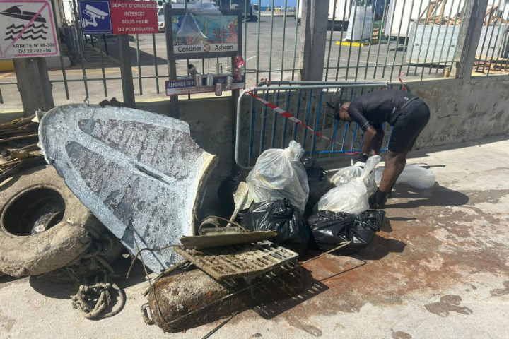 Saint-Barth - Public ASP clean up