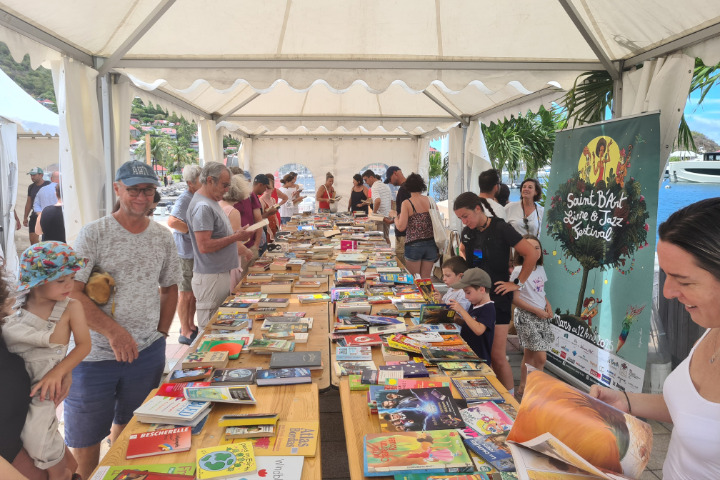 Saint-Barth - Bourse aux livres