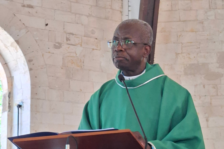 Saint-Barth - père Jules Ahouandjinou